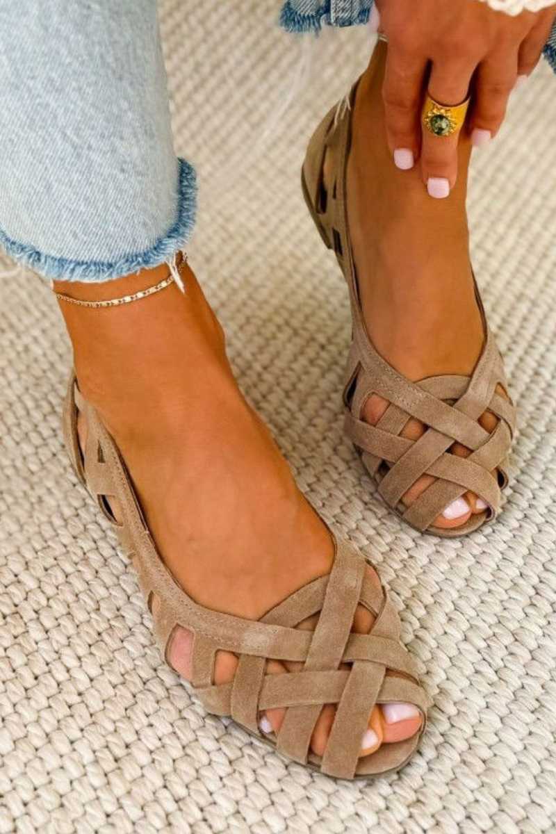 Beige / 14