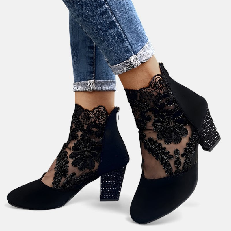 Black / 36
