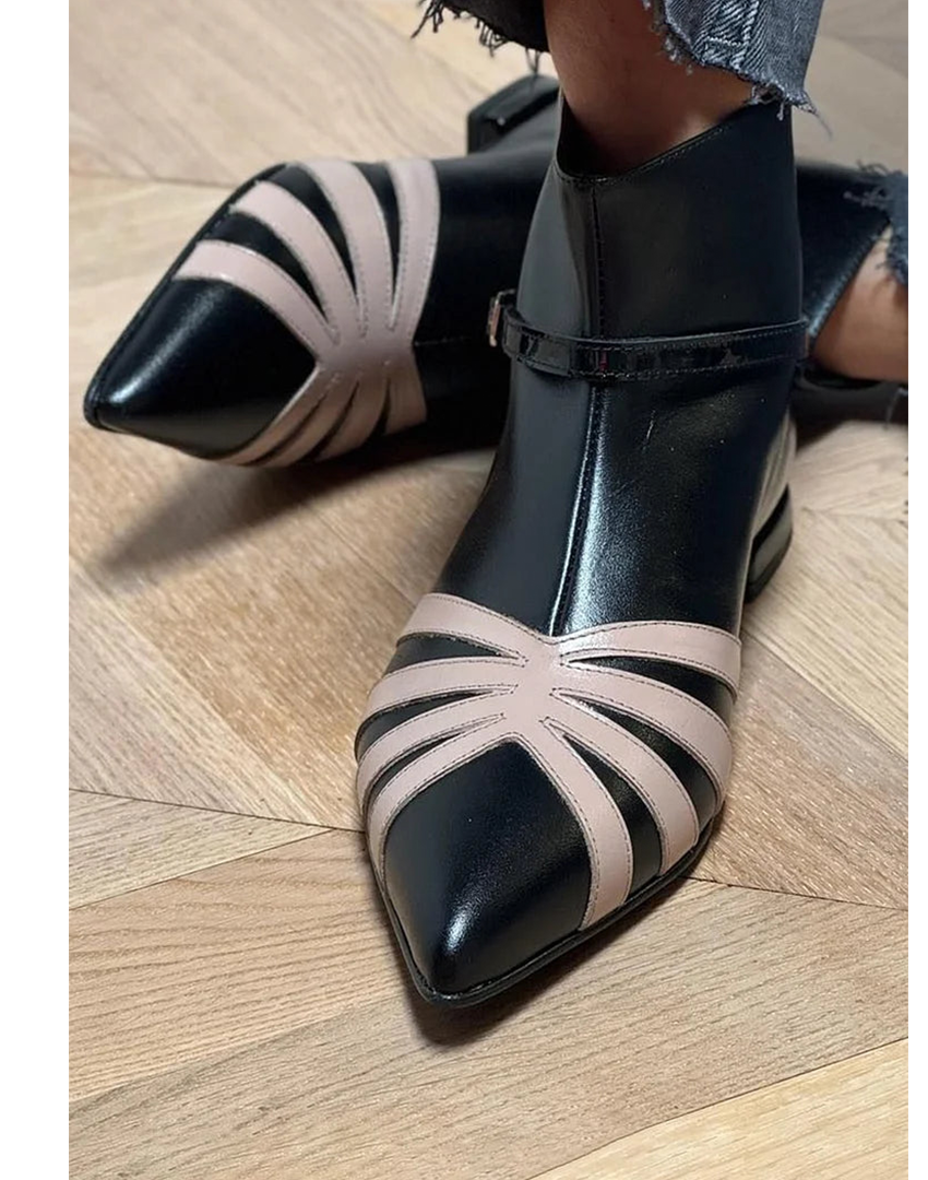 Black / 43
