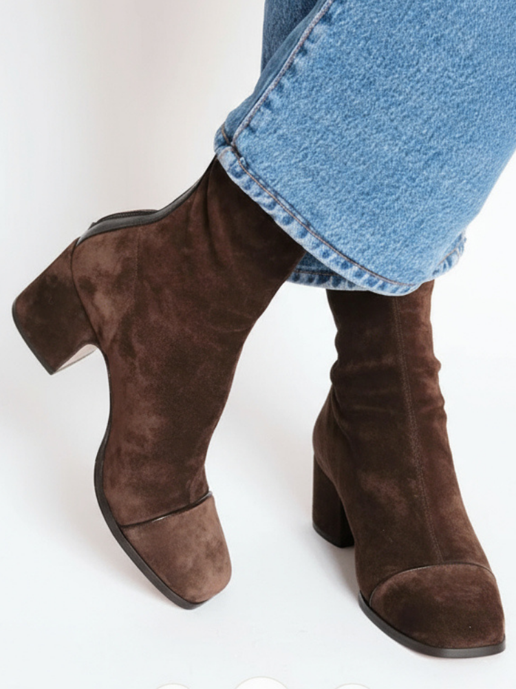 Dark Brown / US 4 (34)