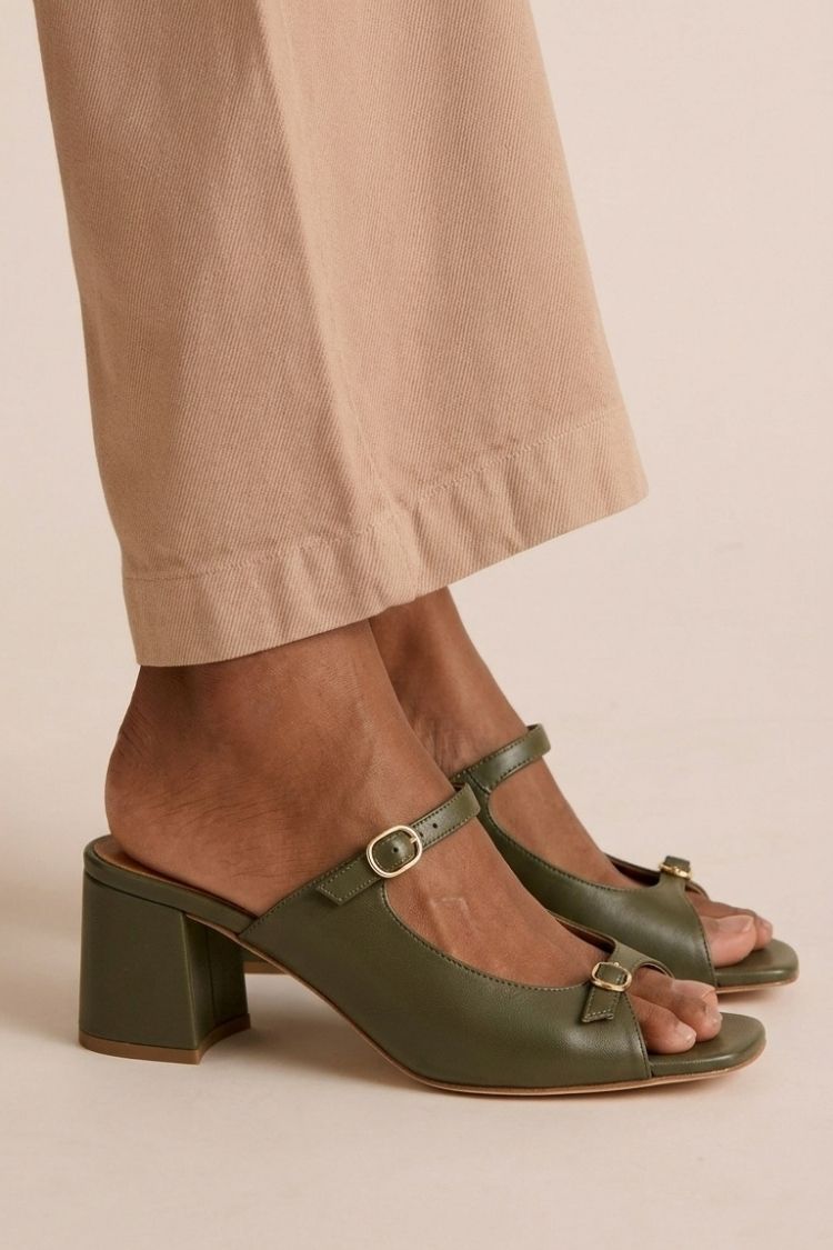 Olive Green / 43