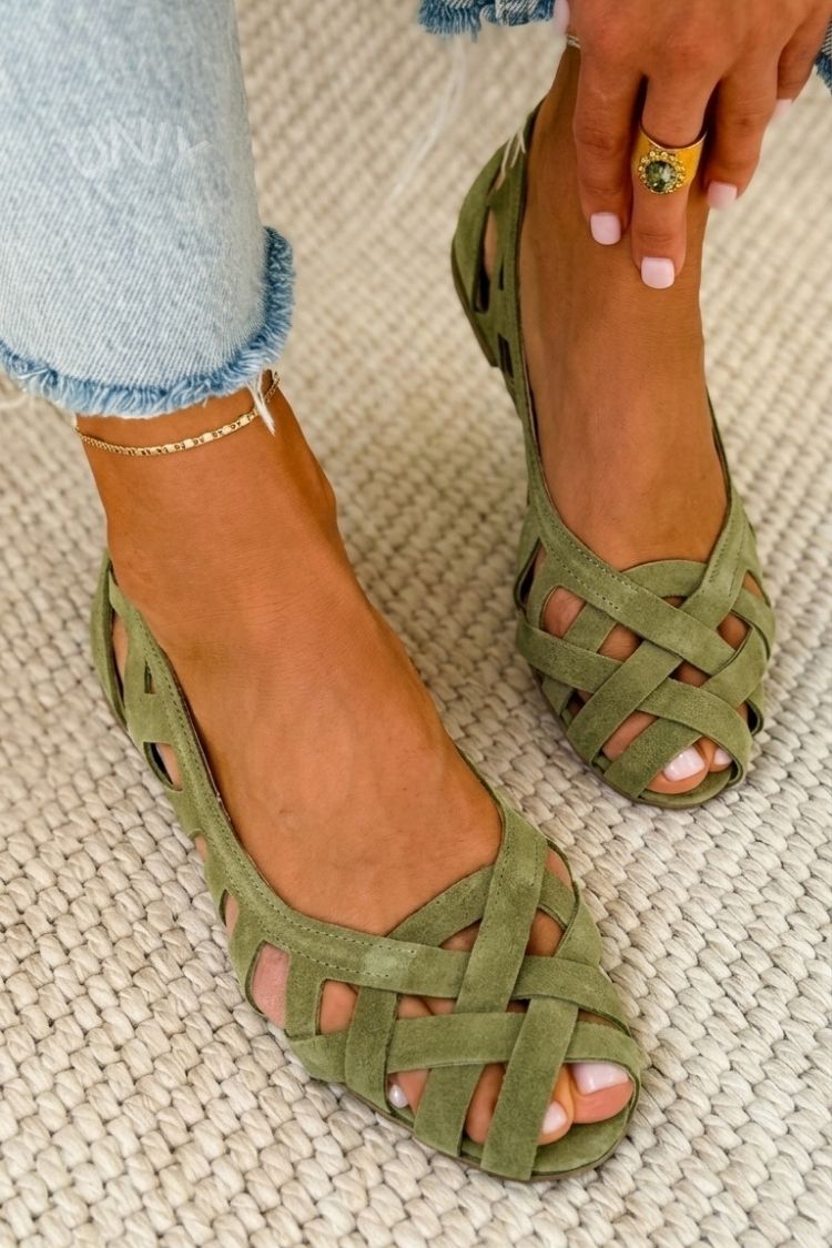 Olive Green / 14