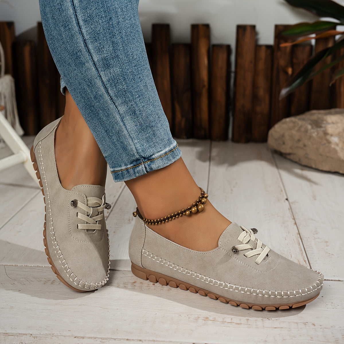 Beige / US 10.5 (43)