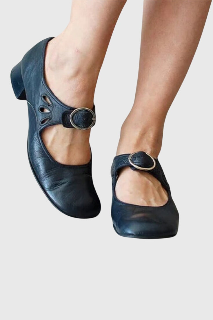 Blue / 4 US | 35 EU