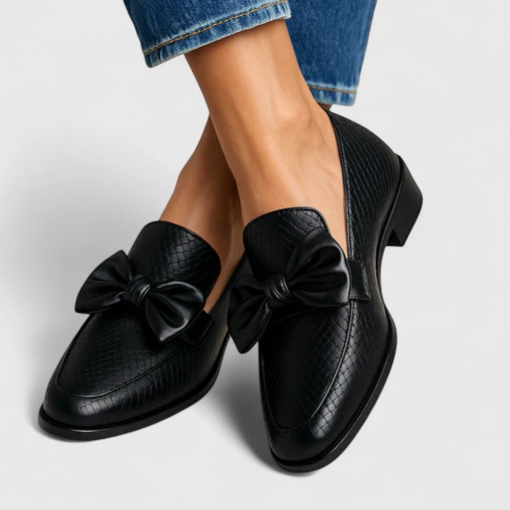 Black / 5.5