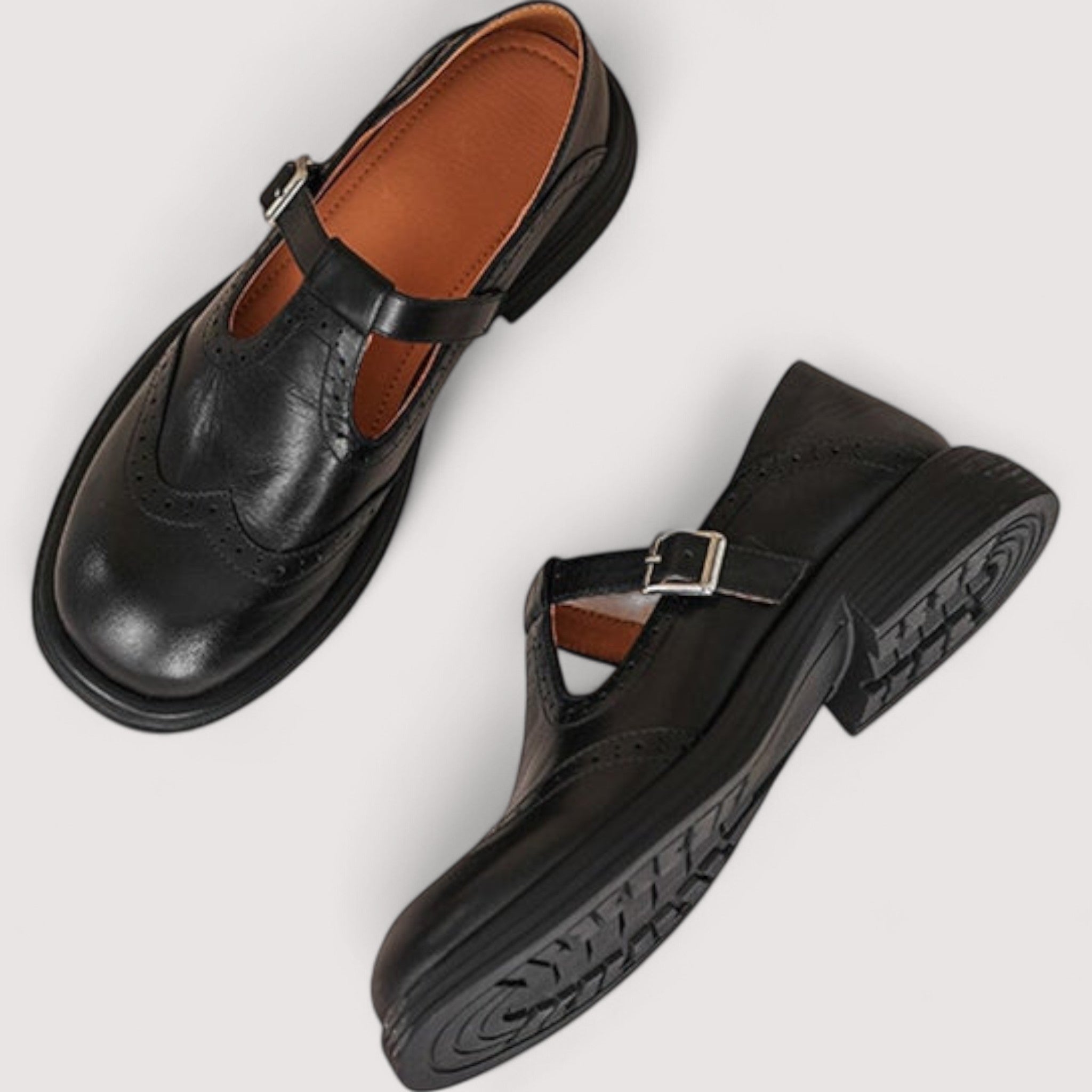 Black / US 10 (42)