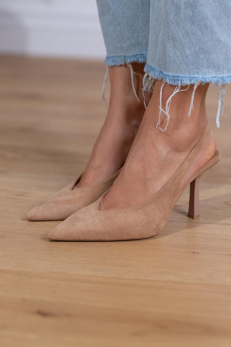 Beige / 11